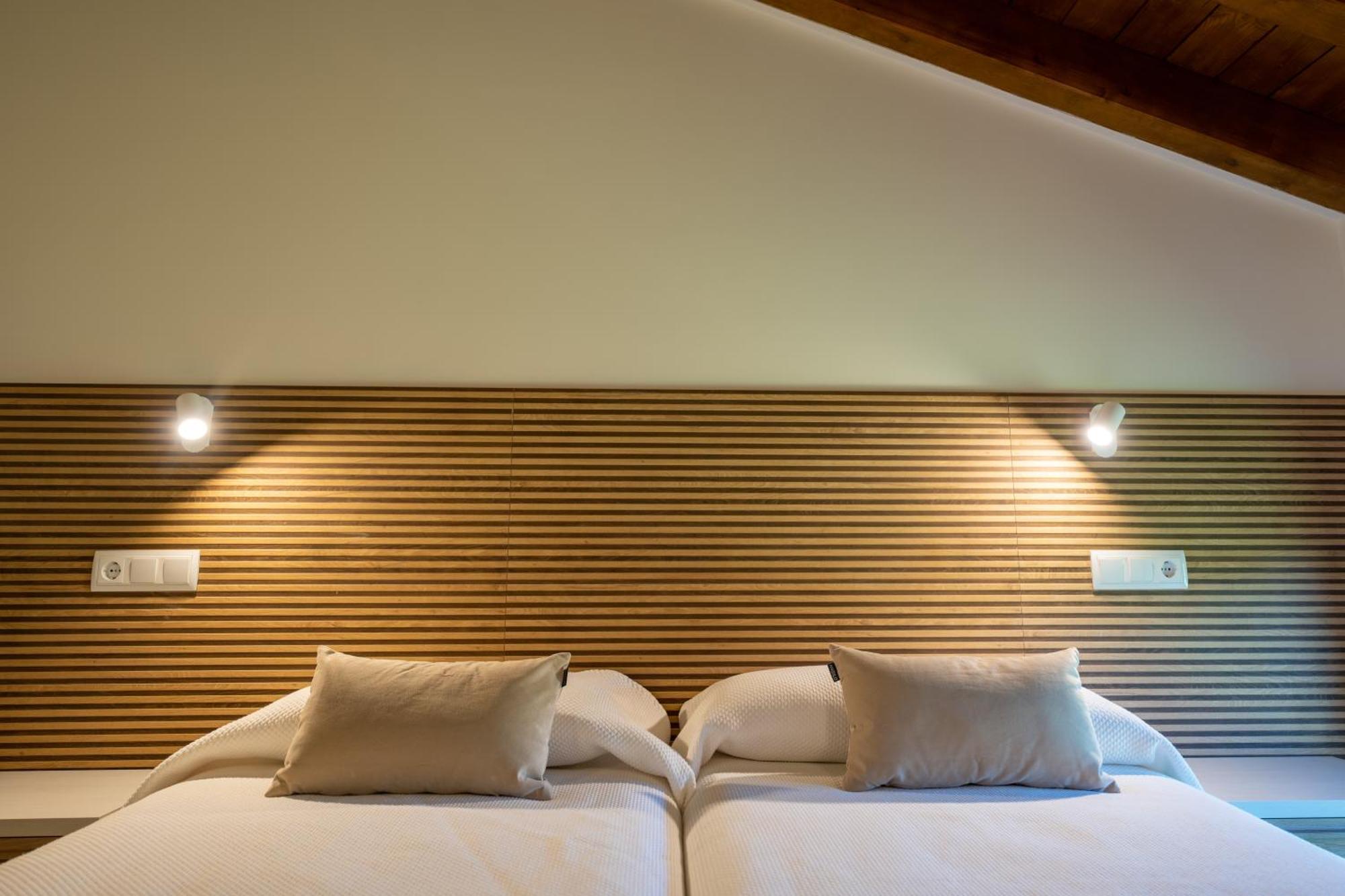 Apartamentos Rurales Quintanilla Penagos Exteriör bild
